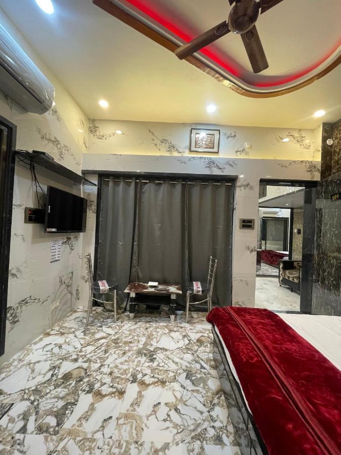 Kashi Dham Home Stay Varanasi Exteriör bild